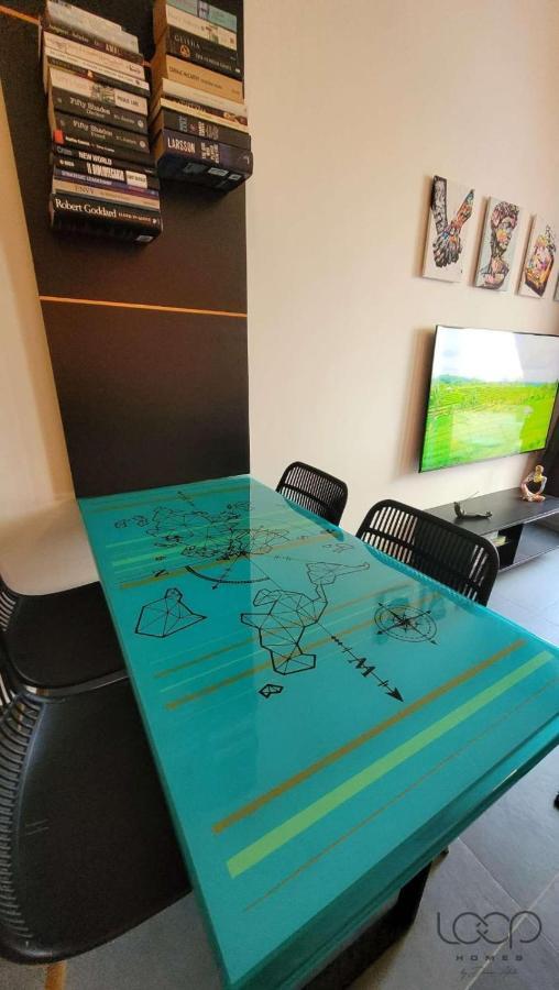 Modern - 50 M From Sea - Free Wi-Fi - Super Cool - Terrace - Fully Air-Conditioned Сент-Полс-Бей Екстер'єр фото