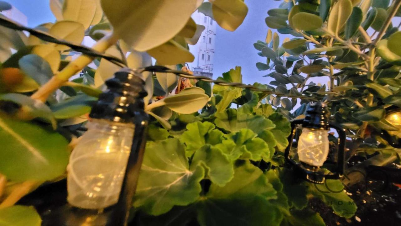 Modern - 50 M From Sea - Free Wi-Fi - Super Cool - Terrace - Fully Air-Conditioned Сент-Полс-Бей Екстер'єр фото